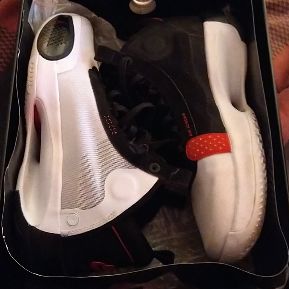 Air Jordan XXXIV GS 7y WORN ONCE Perfect Condition
